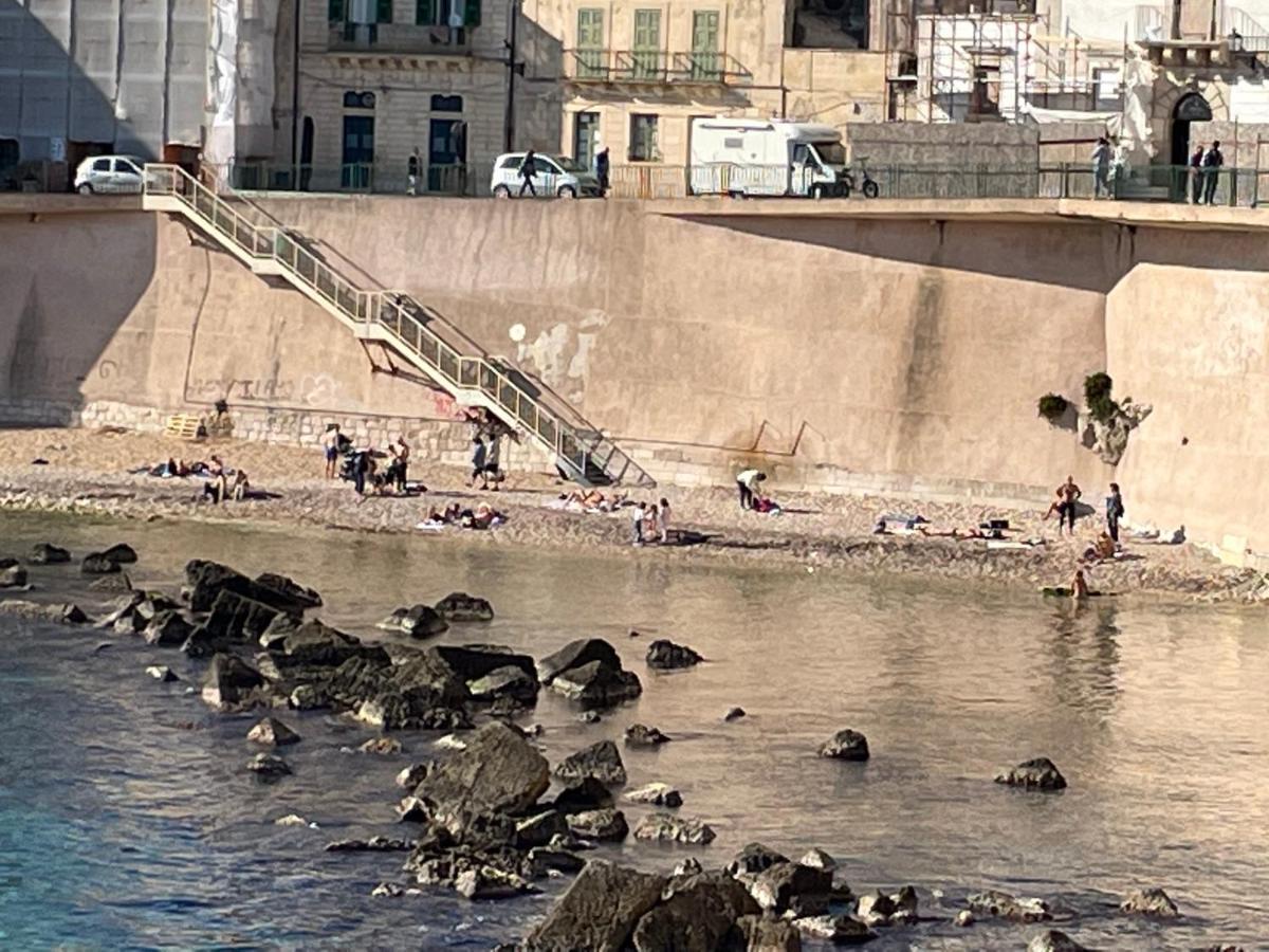 Oikia Sea Lägenhet Syrakusa Exteriör bild